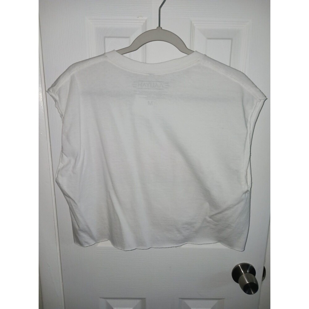 Aaliyah Womens Medium White Crop T-Shirt Tank Top Pink Graffiti Spray Paint Name - Picture 4 of 6